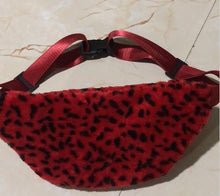 Load image into Gallery viewer, Fanny Pack- Red - Chrissvonne