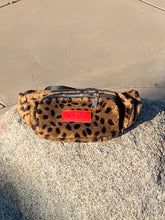 Load image into Gallery viewer, Fanny Pack- Brown - Chrissvonne