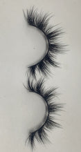 Load image into Gallery viewer, Mink Eyelashes-CHINA
